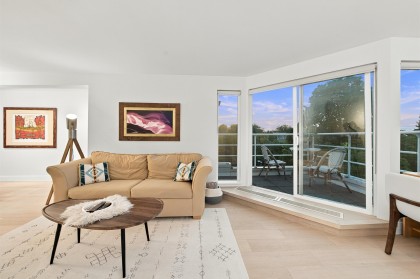 Photo 7 at 2240 York Avenue, Kitsilano, Vancouver West