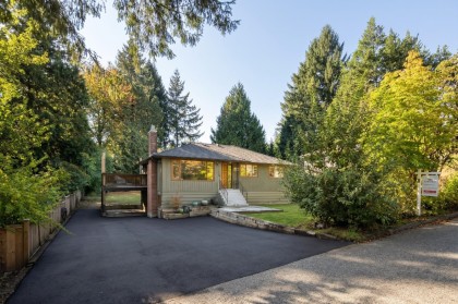 Photo 38 at 1561 Merlynn Crescent, Westlynn, North Vancouver