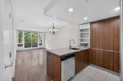 Photo 6 at 410 - 1088 Richards Street, Yaletown, Vancouver West
