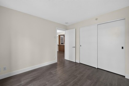 Photo 19 at 410 - 1088 Richards Street, Yaletown, Vancouver West