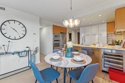 Photo 4 at 207 - 1680 W 4th Avenue, False Creek, Vancouver West
