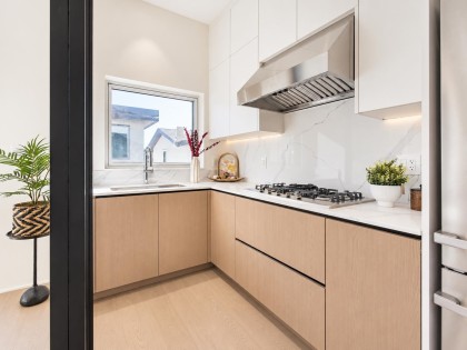 Photo 11 at 3930 W 33rd Avenue, Dunbar, Vancouver West