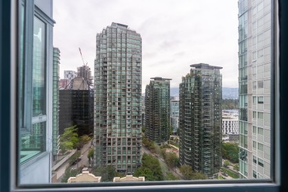 Photo 26 at 1903 - 1238 Melville Street, Coal Harbour, Vancouver West