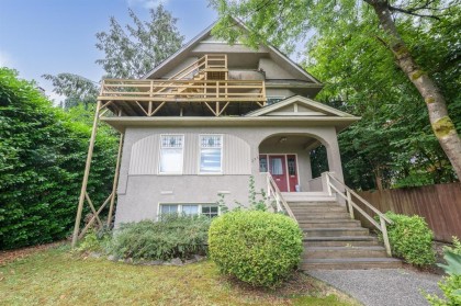 Photo 1 at 236 W 12th Avenue, Mount Pleasant VW, Vancouver West